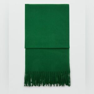 Mango Vibrant Green Scarf